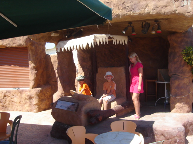 Flinstounova restaurace.jpg